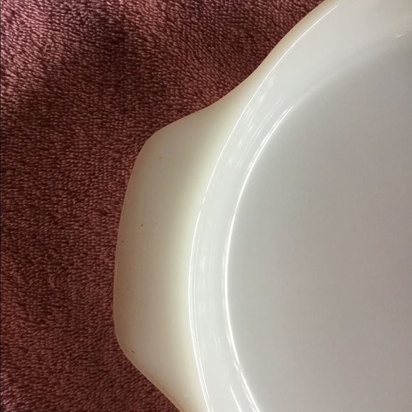 Anchor Hocking Fire King Round Cake Dish - Picture 6 of 8